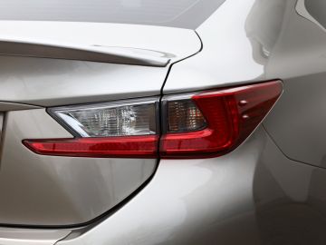 Lexus RC